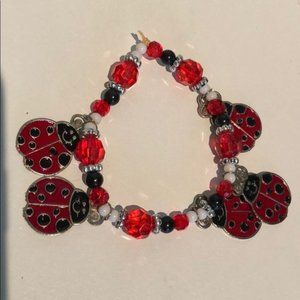 Elastic ladybug bracelet